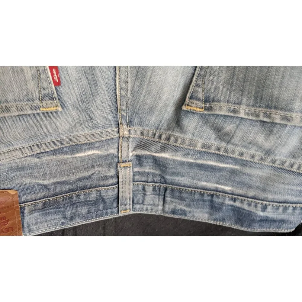 Levi's 511 skinny 34x32 men's medium NOTE distressed seat / gusset